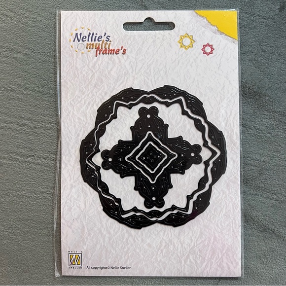 Lot of 4 Nellie Snellen multi frame dies - Picture 4 of 9